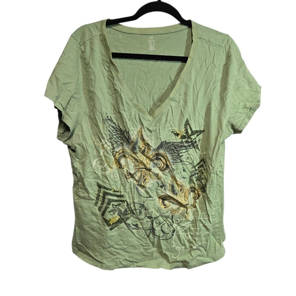 Army Green Fleur-de-Lis Angel Wings Graphic V-Neck Tee | Military Motif 2X 20/22